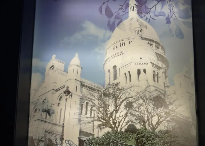 Отель Montmartre Париж