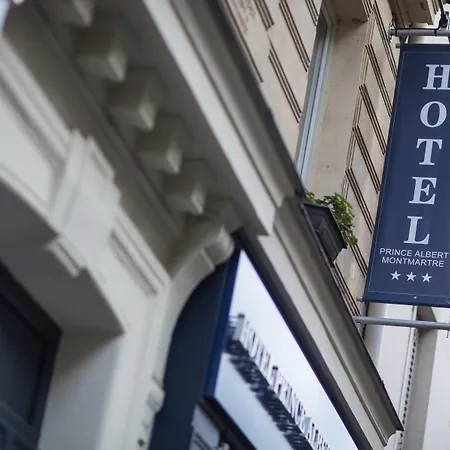 Montmartre Hotel