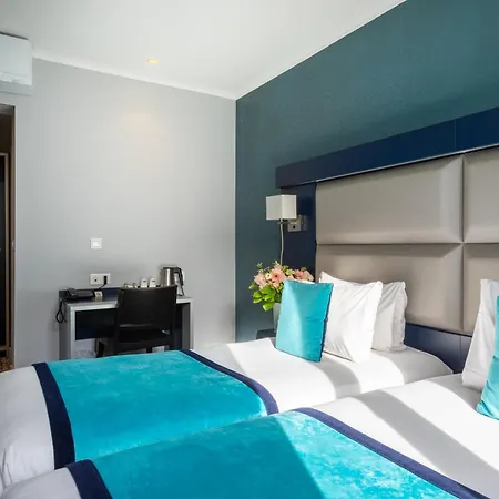 Hotel Montmartre 3*