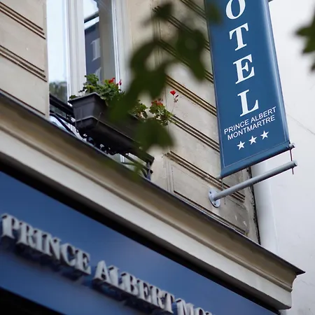 Montmartre Hotel Paris