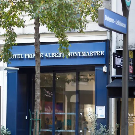 Montmartre Hotel Paris