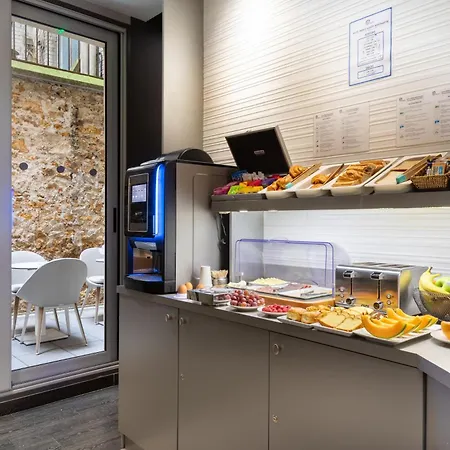 Hotel Montmartre 3*
