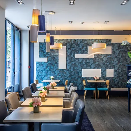 Montmartre Hotel