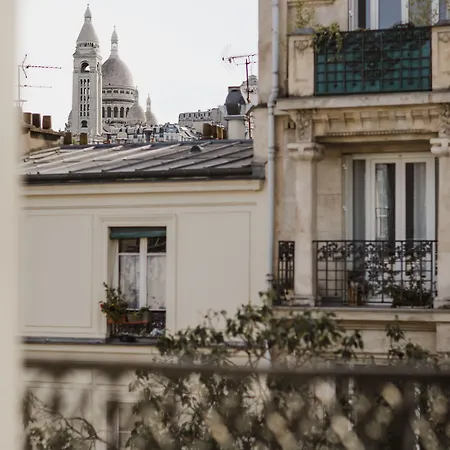 Montmartre Hotel 3*